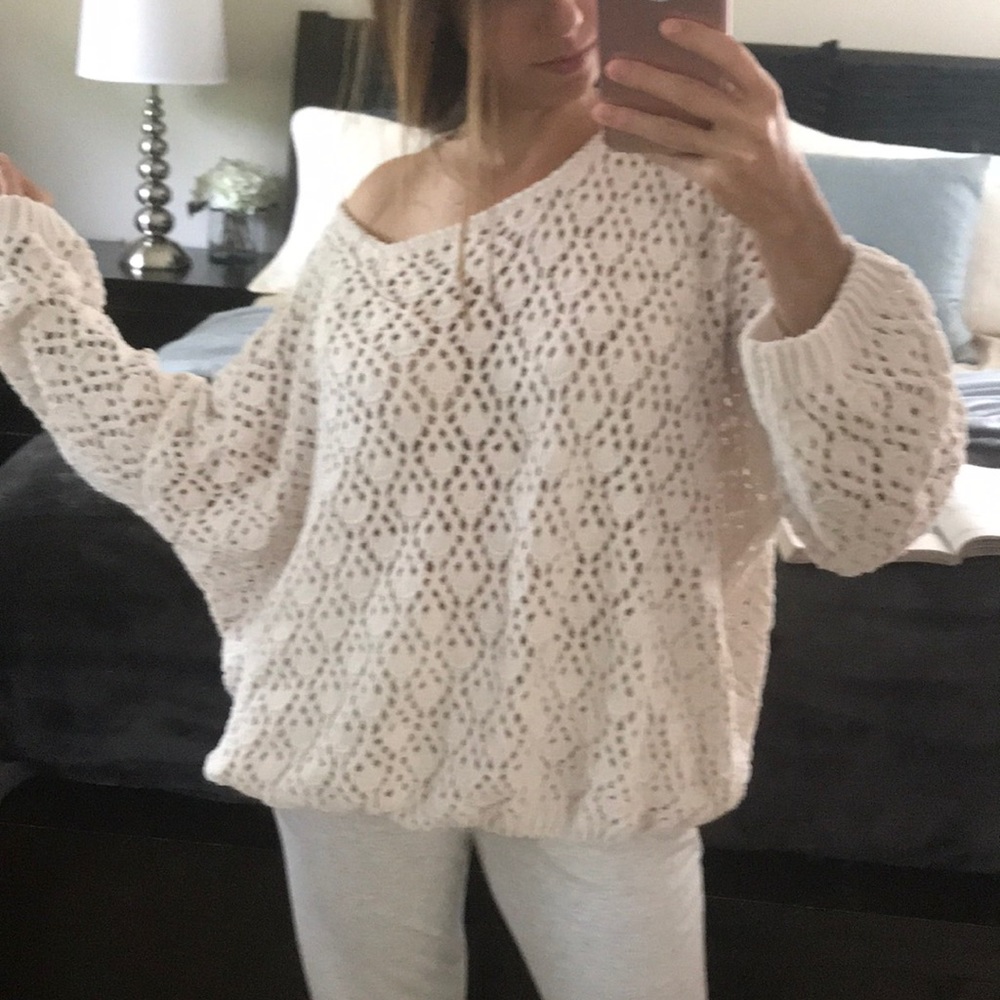 LAST  Trellis Off White Chenille Pullover - Picture 3 of 8